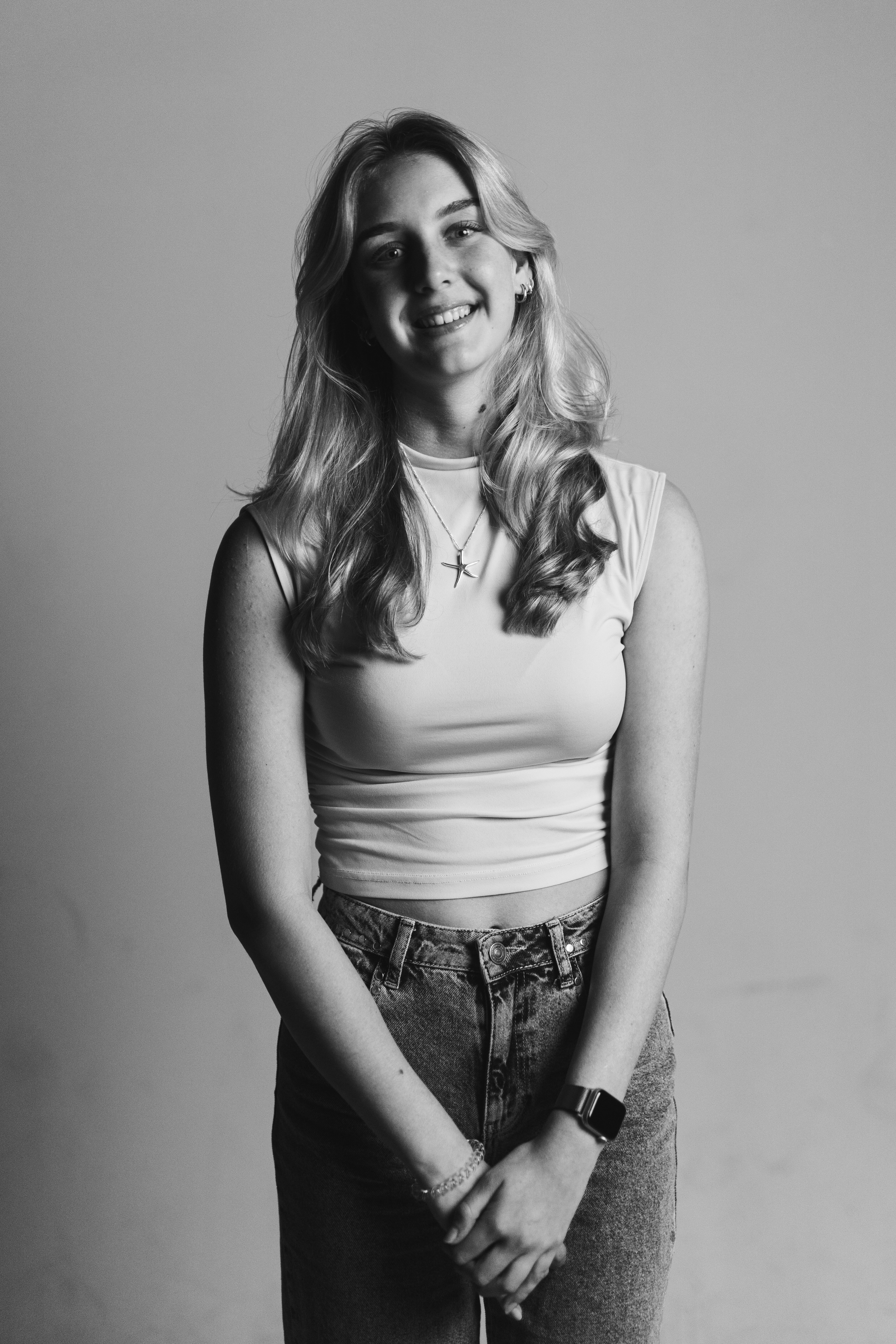 Een portretfoto van Esmee Sterk